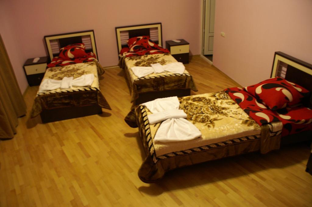 Europa+T Hotel Tbilisi Bagian luar foto