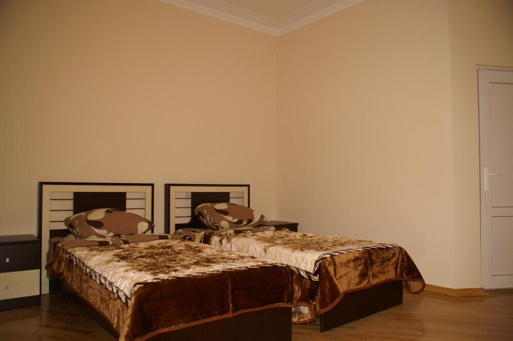 Europa+T Hotel Tbilisi Ruang foto