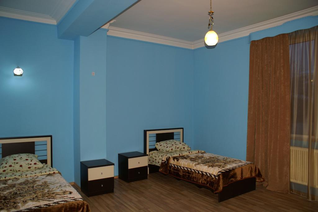 Europa+T Hotel Tbilisi Bagian luar foto